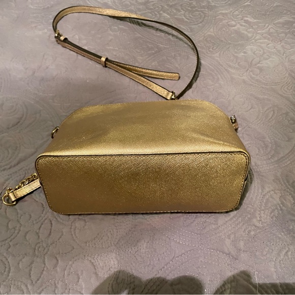 Sold - Picture 3 of 4